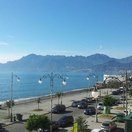 Leucosia Bed & Breakfast Salerno Luaran gambar