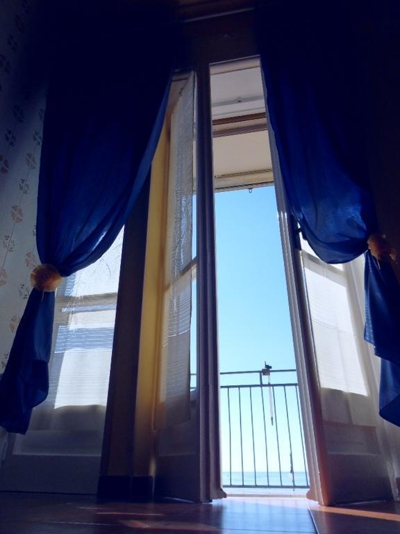 Leucosia Bed & Breakfast Salerno Luaran gambar